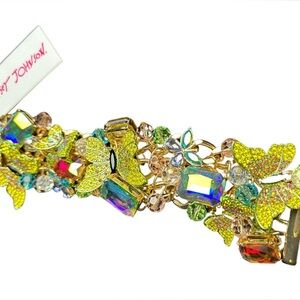 Betsey Johnson green, butterfly and giant rhinestone on gold tone bracelet